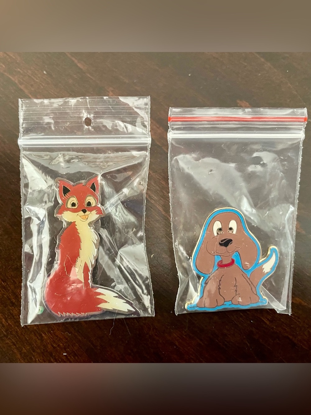 NEW Adorable Fox and Hound Metal Enamel Lapel Pins